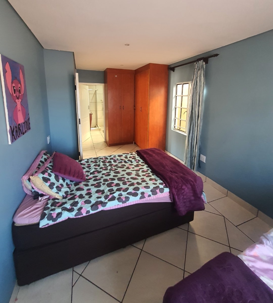 5 Bedroom Property for Sale in Rietfontein A H North West